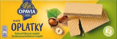 Zlaté Wafers with Hazelnut Filling – 146g product image